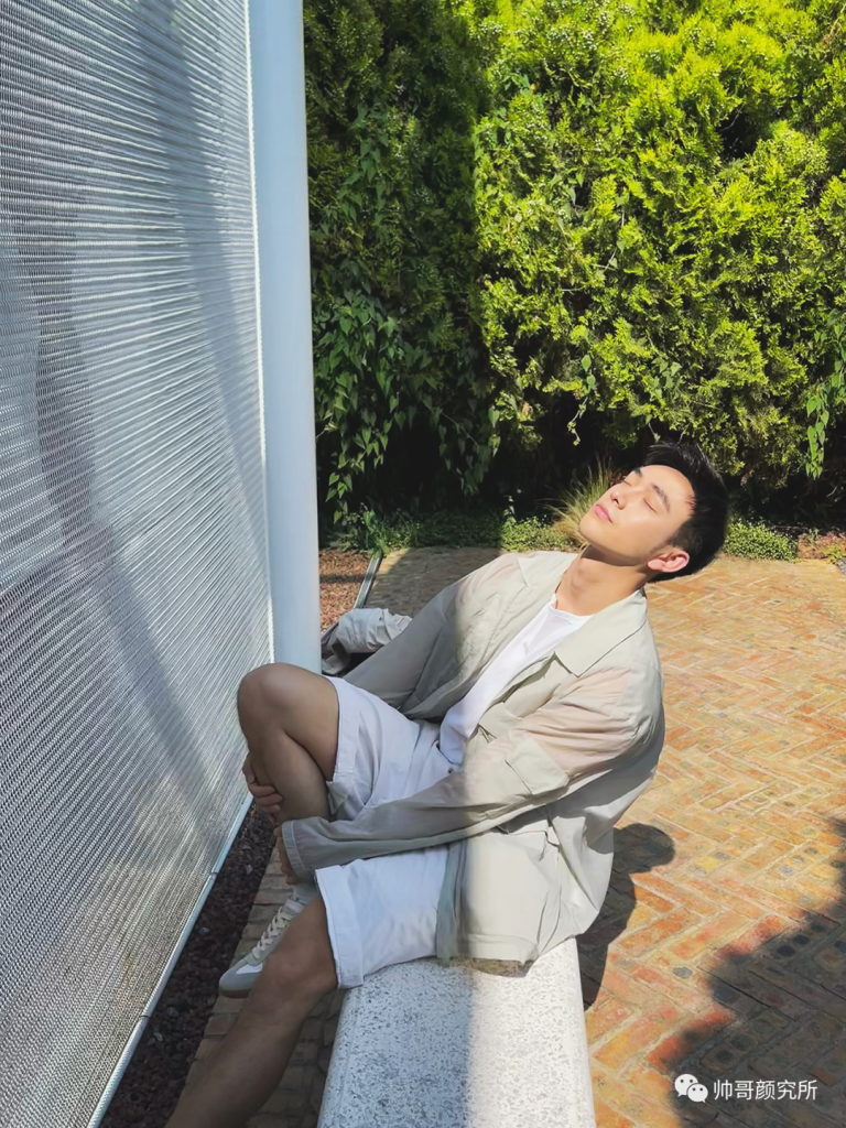 活捉花美男！没想到还是位男妈妈 | 网红帅哥