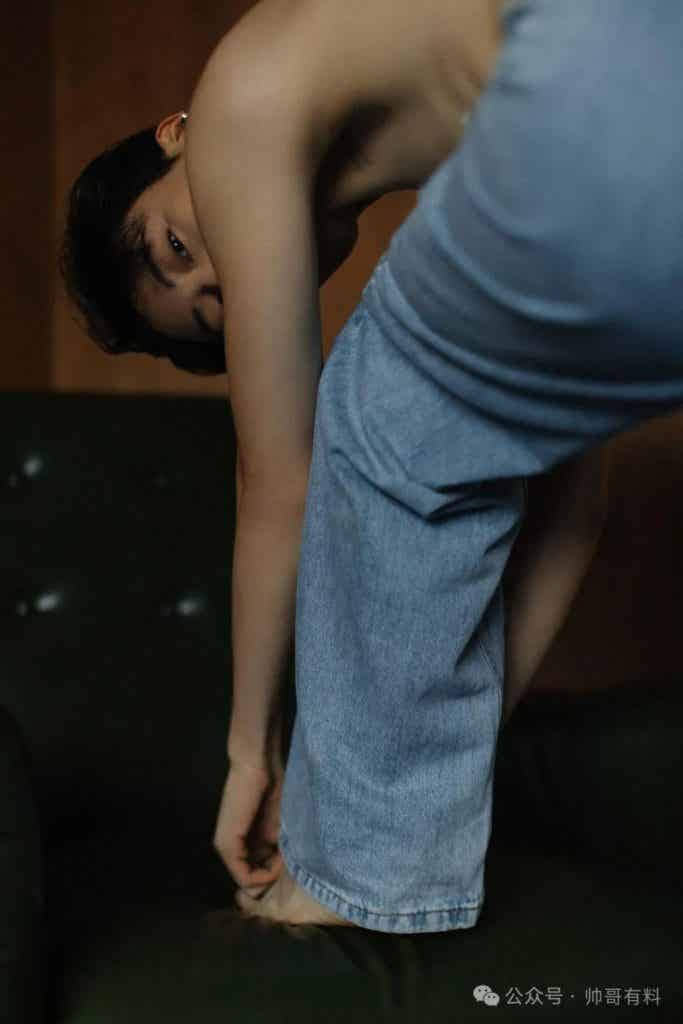 健身模特冠军与柔美舞者的跨界碰撞,完美组合 健身模特冠军与柔美舞者的跨界碰撞,完美组合