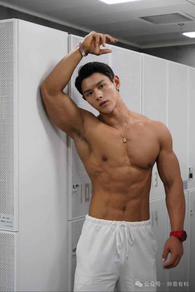 健身模特冠军与柔美舞者的跨界碰撞,完美组合 健身模特冠军与柔美舞者的跨界碰撞,完美组合