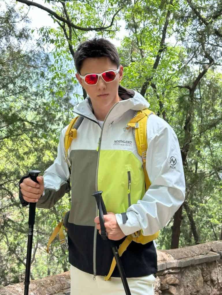 健身模特冠军与柔美舞者的跨界碰撞,完美组合 健身模特冠军与柔美舞者的跨界碰撞,完美组合