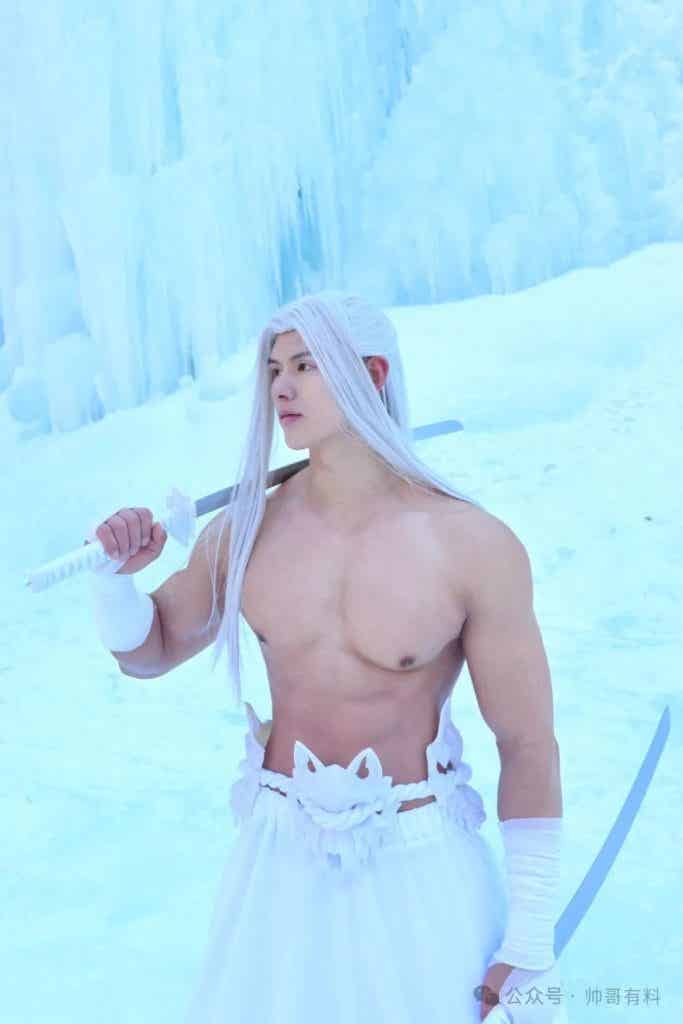 健身模特冠军与柔美舞者的跨界碰撞,完美组合 健身模特冠军与柔美舞者的跨界碰撞,完美组合