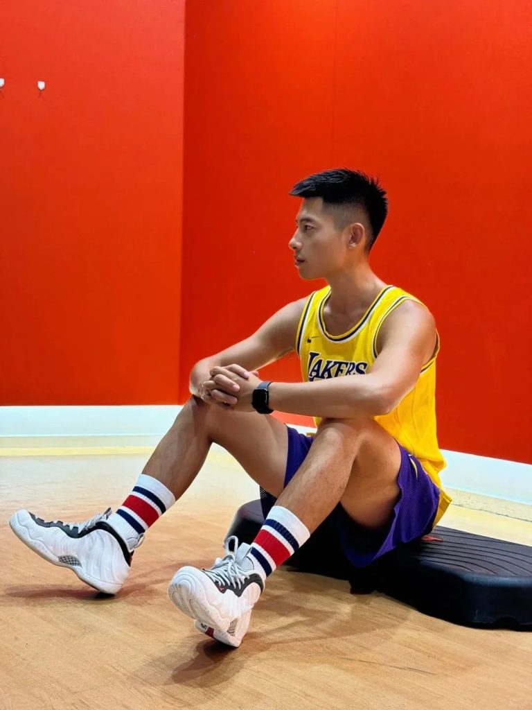 教你用白袜穿出少年感，知识干货建议收藏