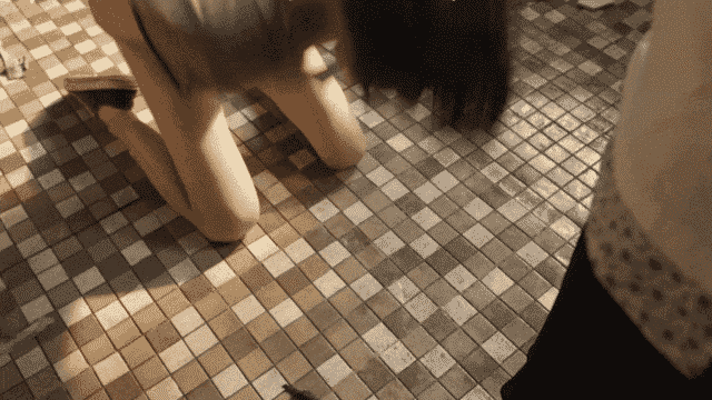 胡先煦新电影脱光光,跪着喊主人,乌尔善真会拍! 胡先煦新电影脱光光,跪着喊主人,乌尔善真会拍!