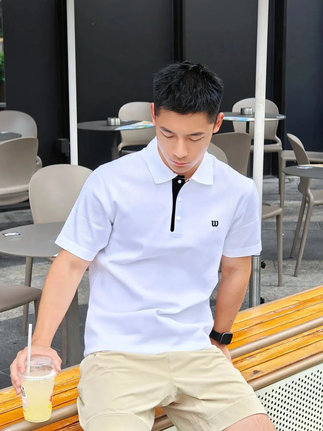 井太鹿比 3 月为了礼物风波退圈,现越来越精致了 井太鹿比 3 月为了礼物风波退圈,现越来越精致了