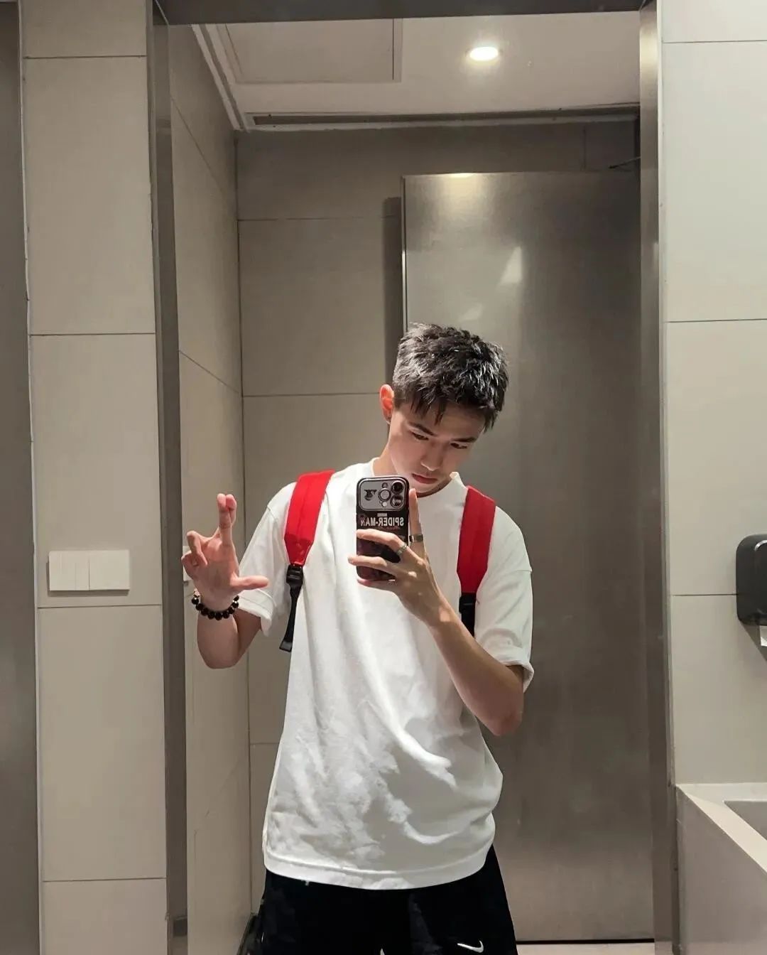 03 年男大小奶狗，青春洋溢