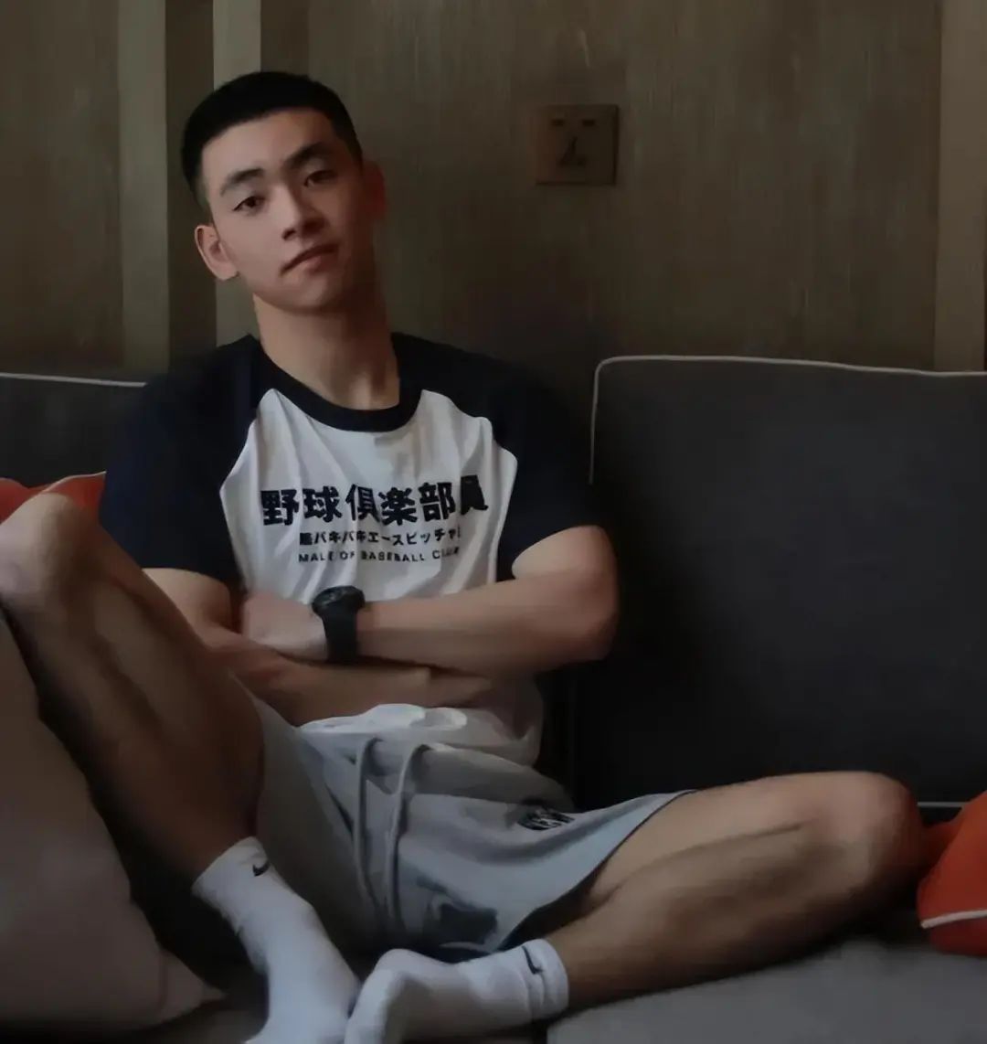 17 楼的长腿兵哥哥，很有实力啊
