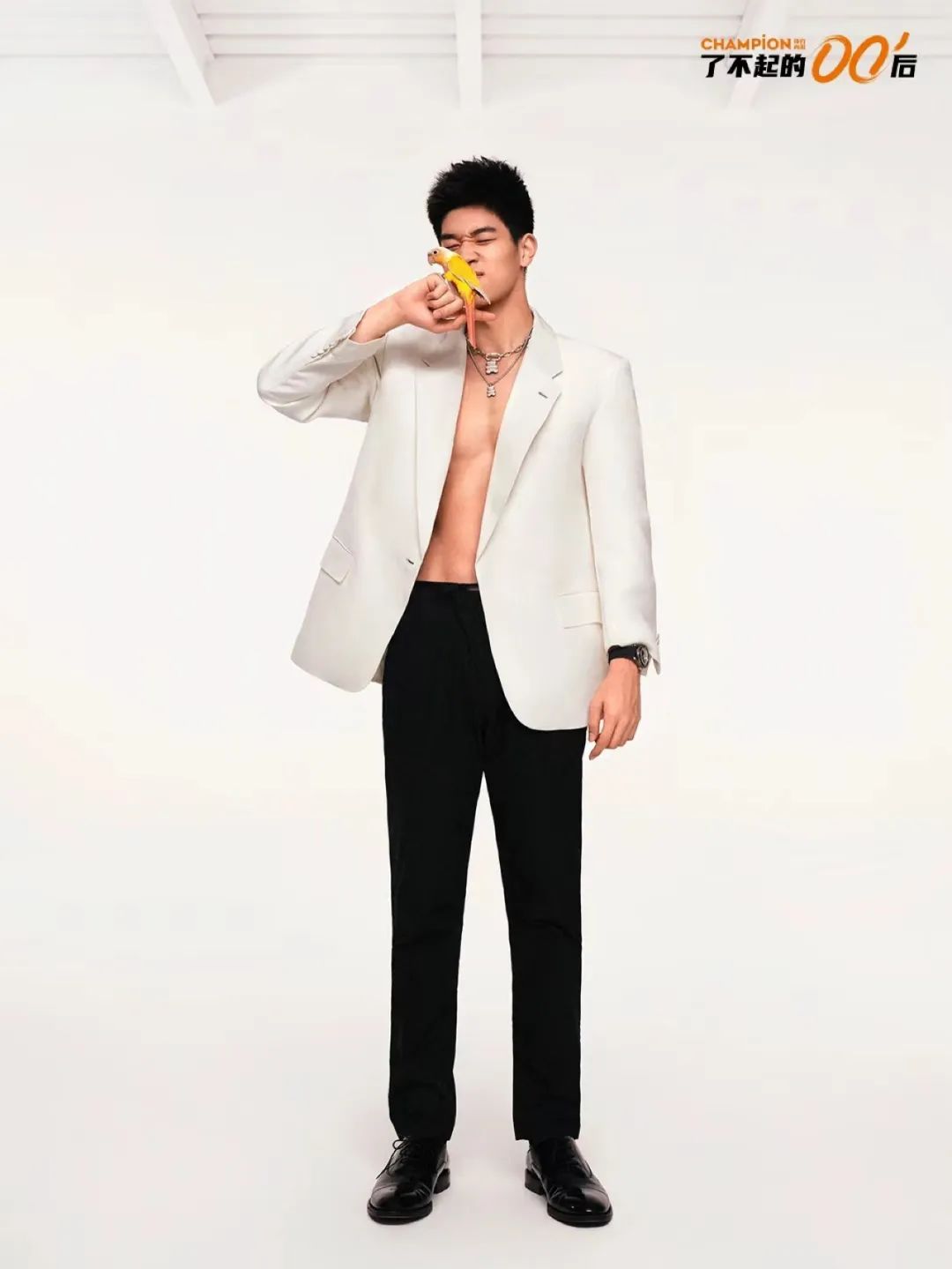 192cm 体育游泳男神，时尚模特气质登上封面
