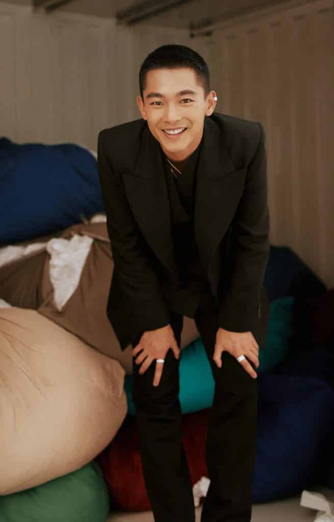 周迅疯 P 儿子性张力太强！寸头痞帅爷们谁不爱？