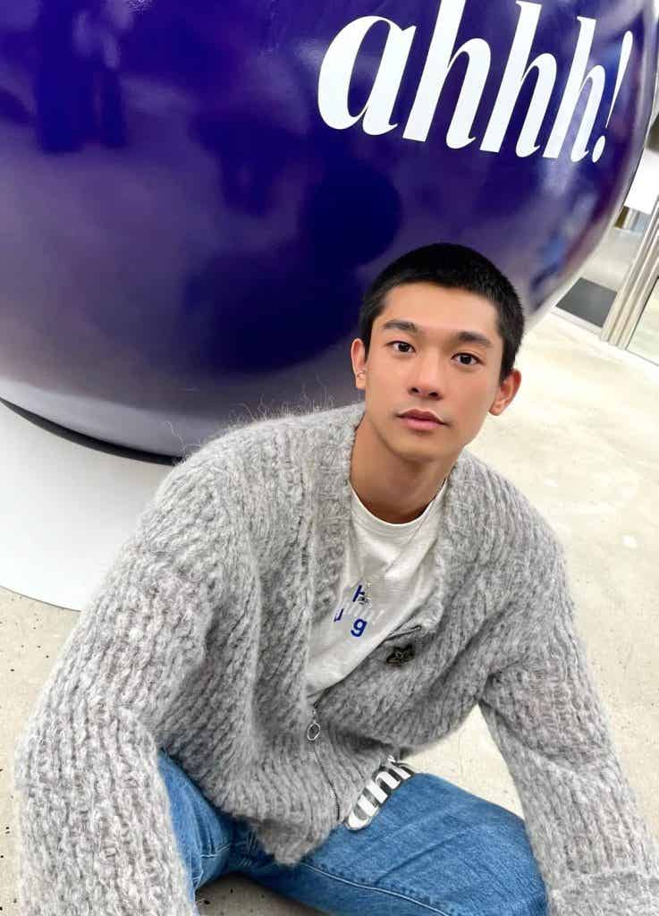 周迅疯 P 儿子性张力太强！寸头痞帅爷们谁不爱？