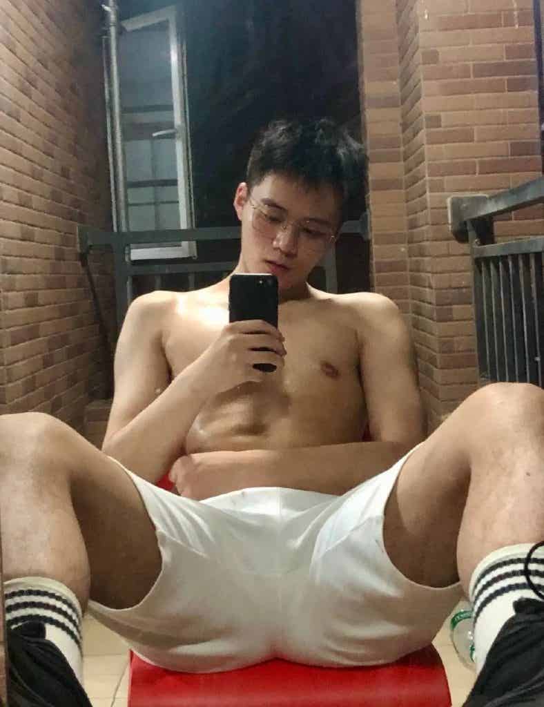 OMG，我被这些鲜肉霸屏了！！！