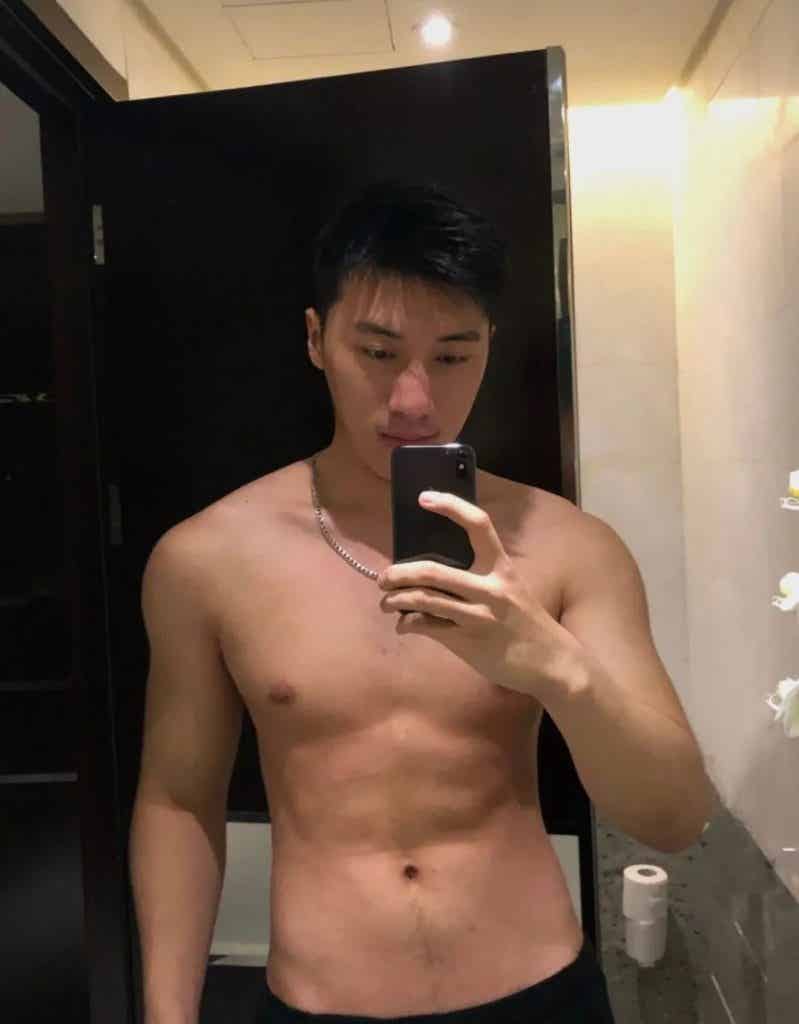 精瘦薄肌小哥哥，全面开启对你的诱惑！