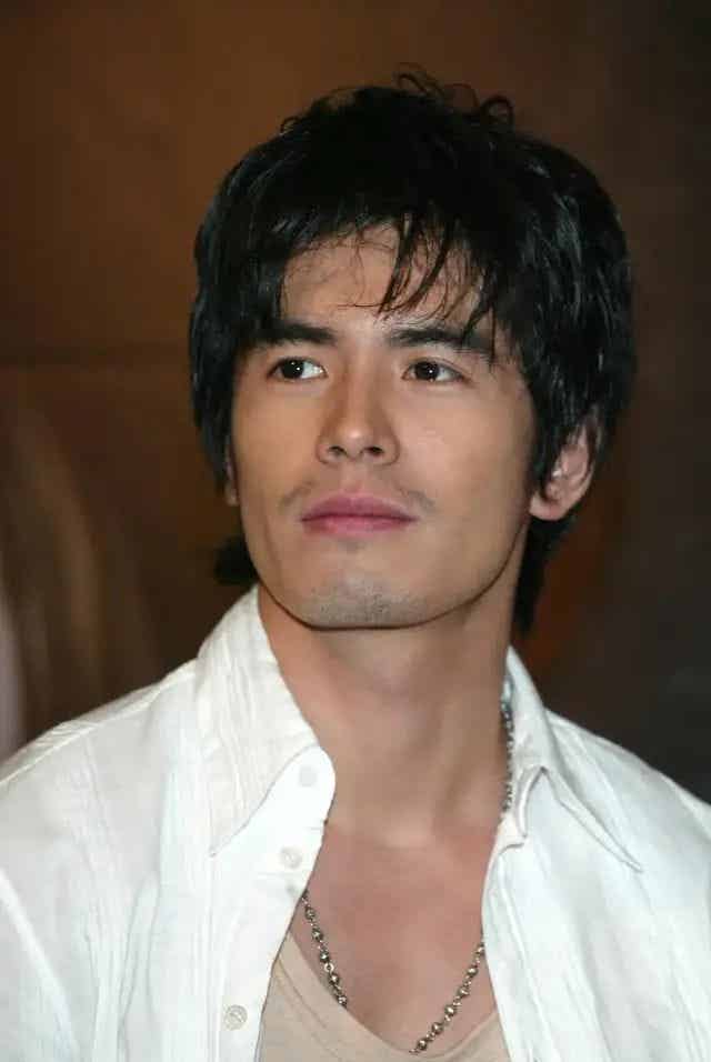 鲜肉虽好,大叔更妙?男明星步入中年都活成了什么样子 鲜肉虽好,大叔更妙?男明星步入中年都活成了什么样子