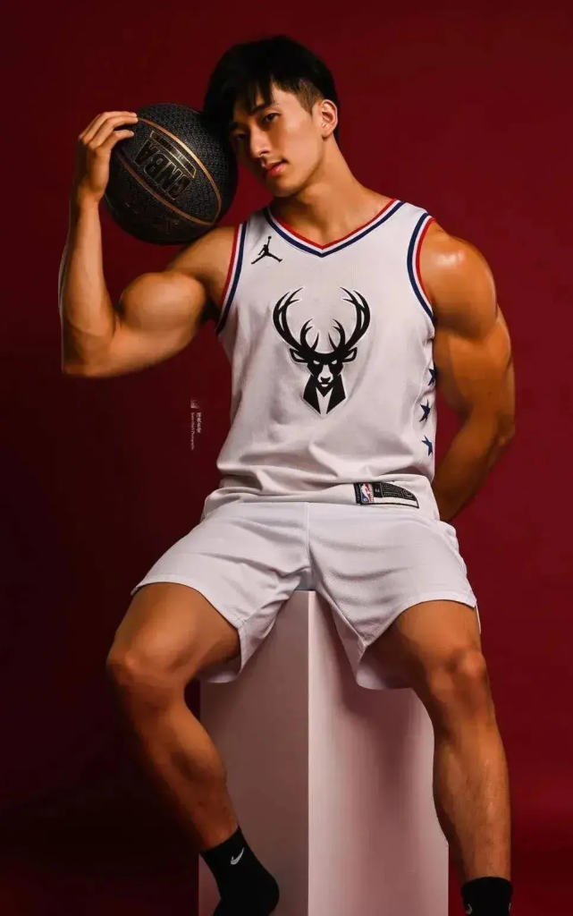 大大大实力 26 肌肉私教，手臂肌肉撑爆衫了