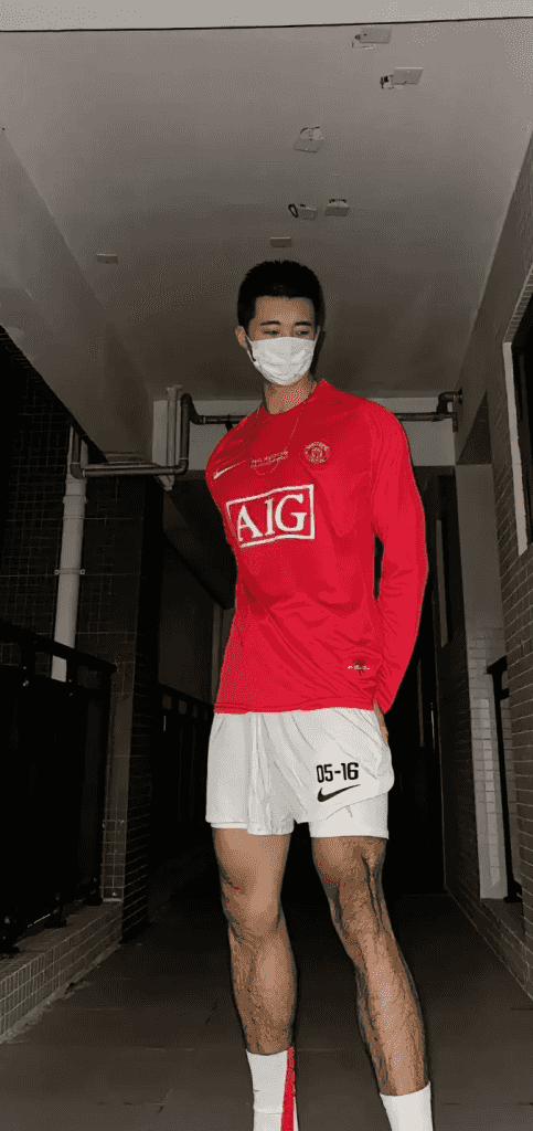 大长腿 192 浓毛体育生，直播白袜性感又迷人