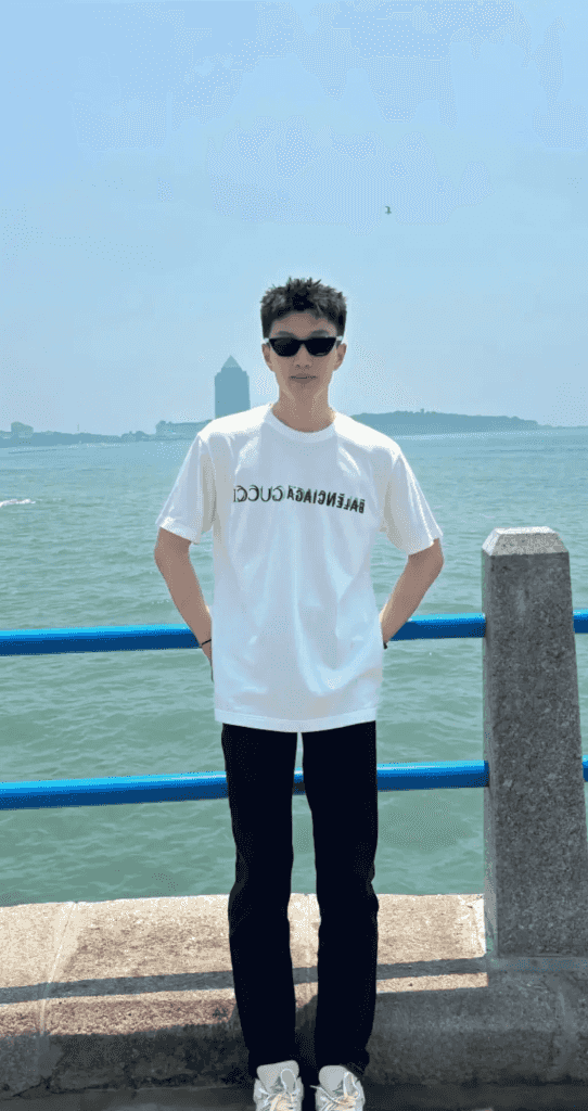 23 的山东大男孩，帅气如彬的体育生