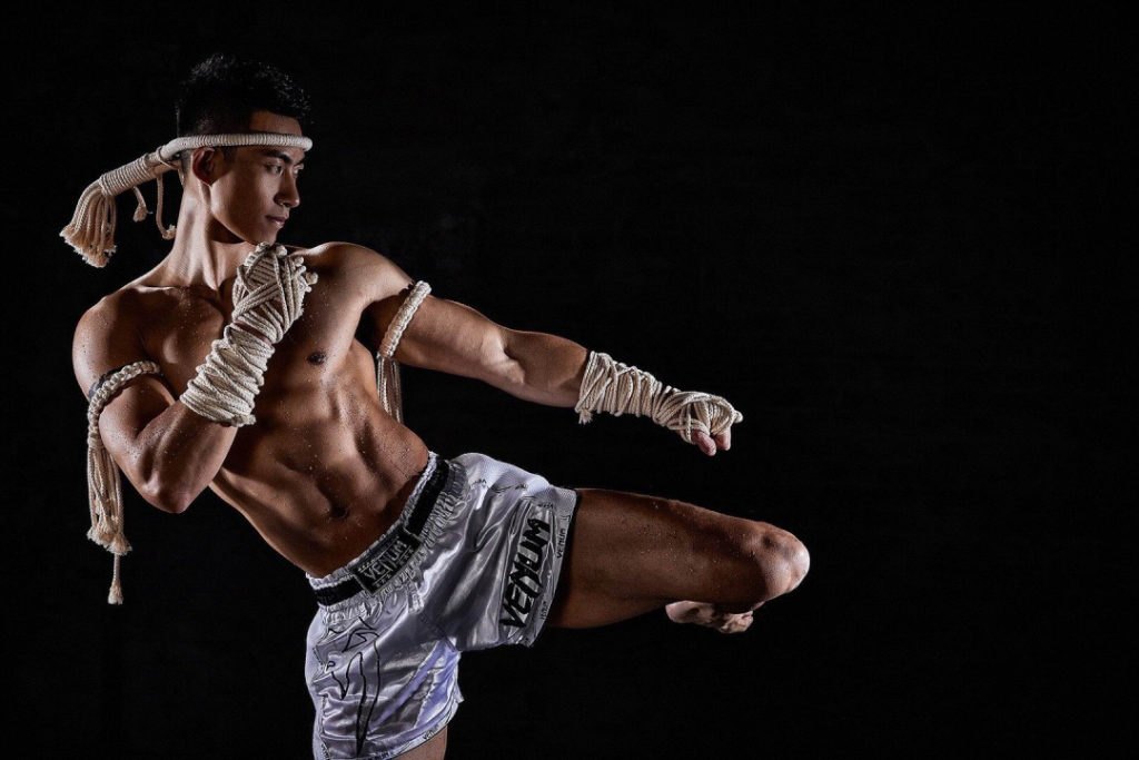 一套禁欲系硬汉硬控凤写真,这实力被制服了 一套禁欲系硬汉硬控凤写真,这实力被制服了