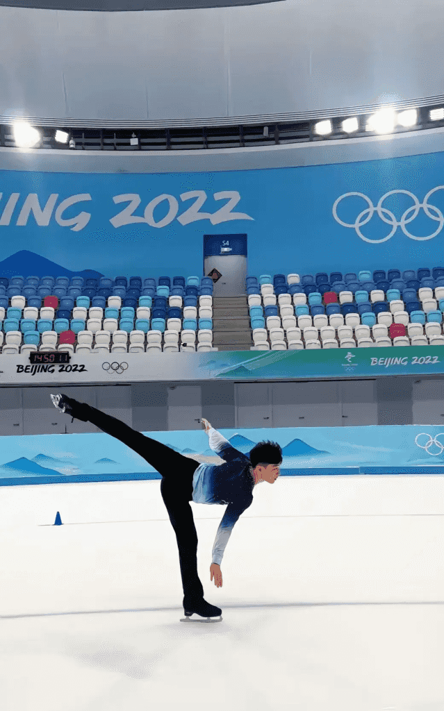 23 的山东大男孩，帅气如彬的体育生