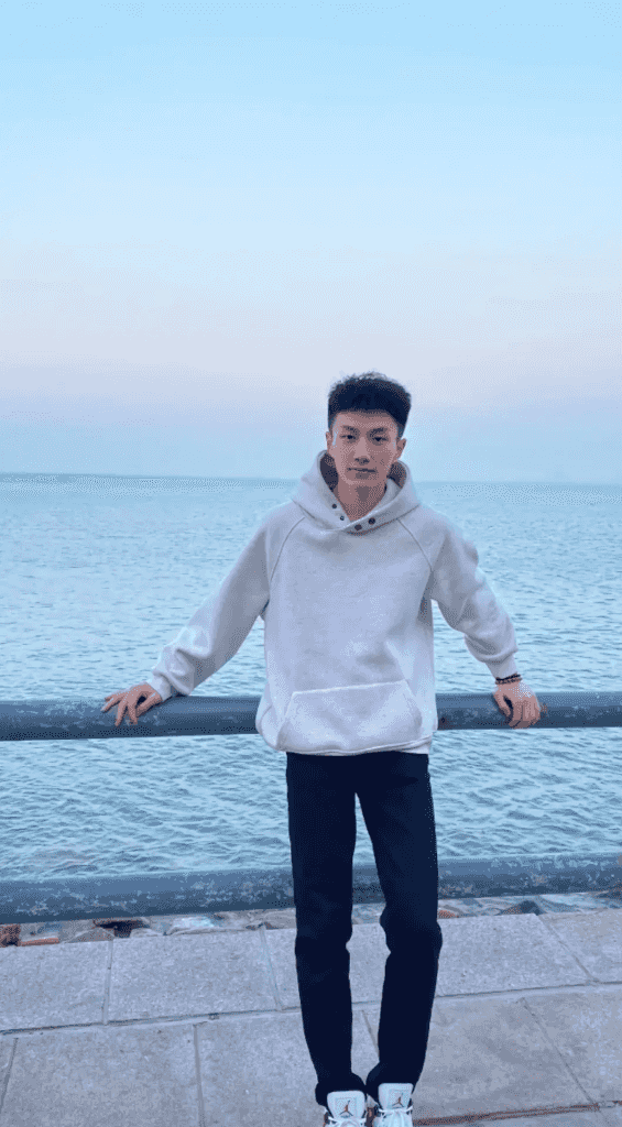 23 的山东大男孩，帅气如彬的体育生