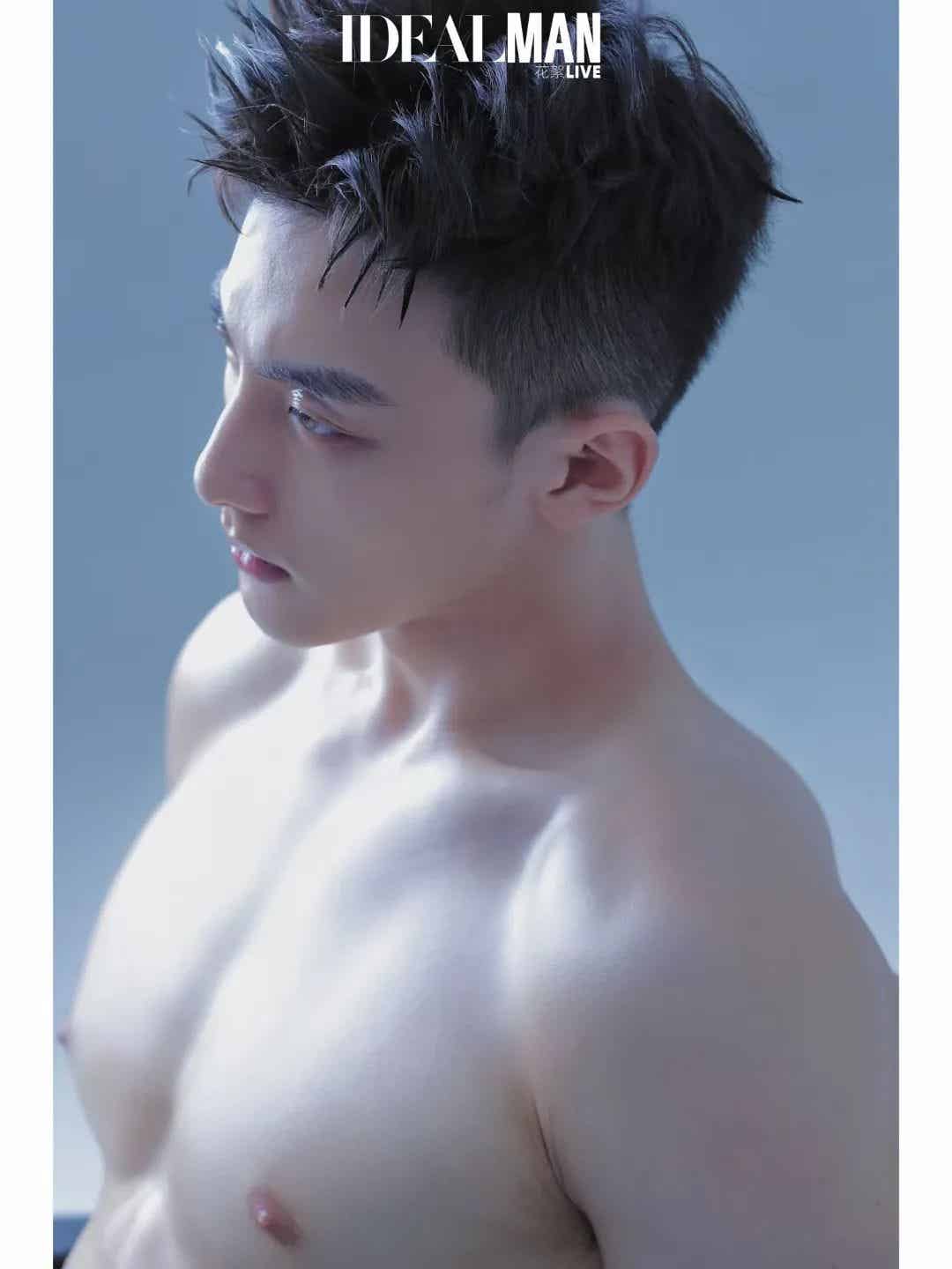 185cm 大尺度小奶狗走红，飙升必吃榜 top3