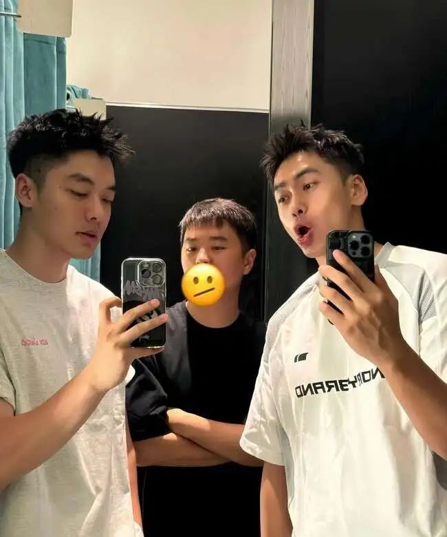 188cm 北方汉子，威猛硬朗，壮硕憨厚！