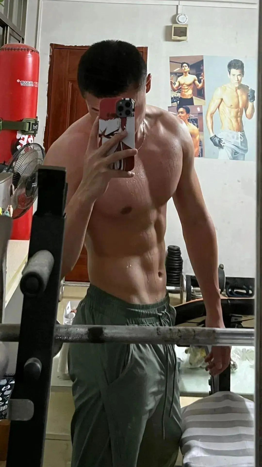 182CM 大汗淋漓的农村硬汉，喊你回家做他媳妇 