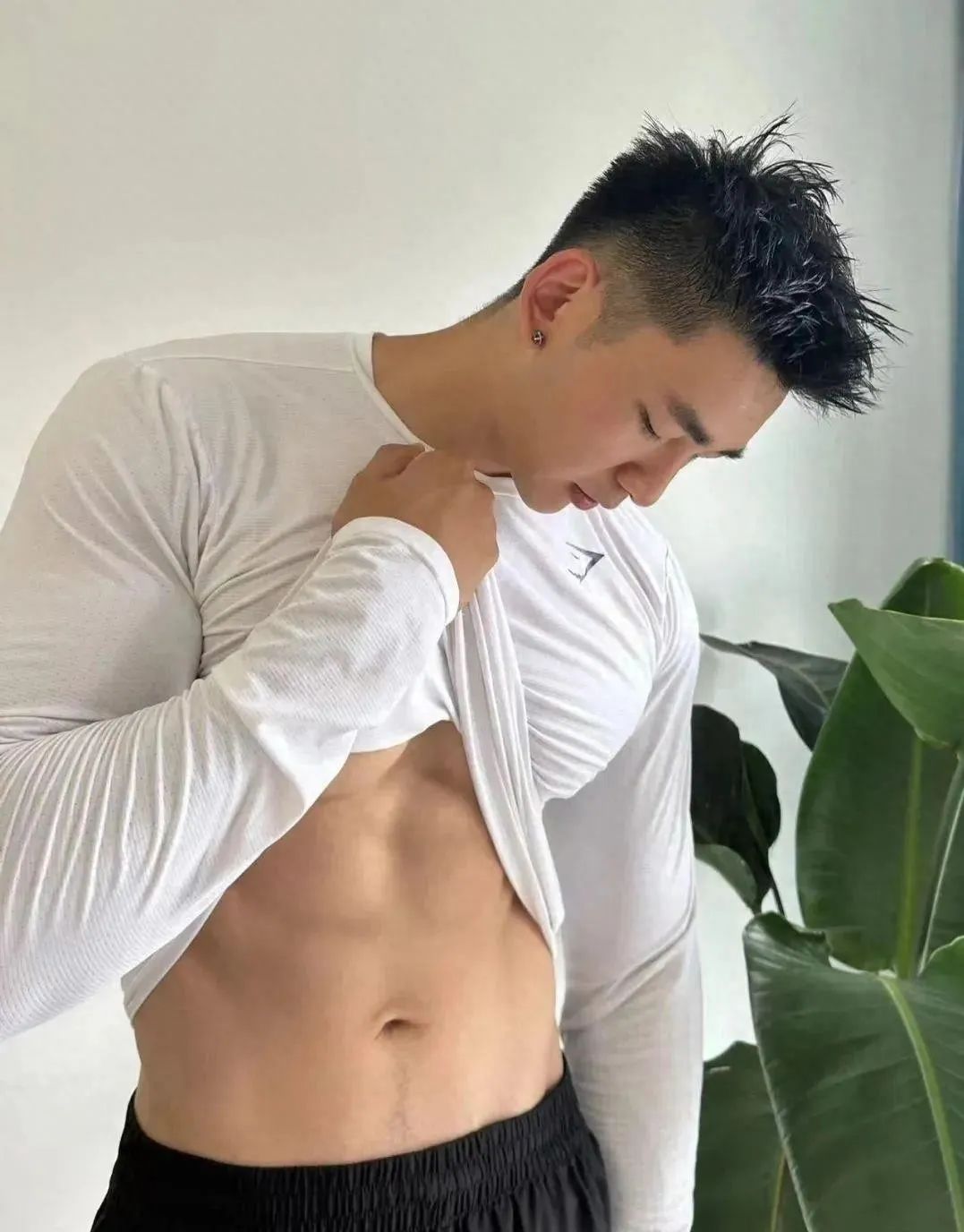 185CM 健身肌肉型男，成都圈圈梦中老公 