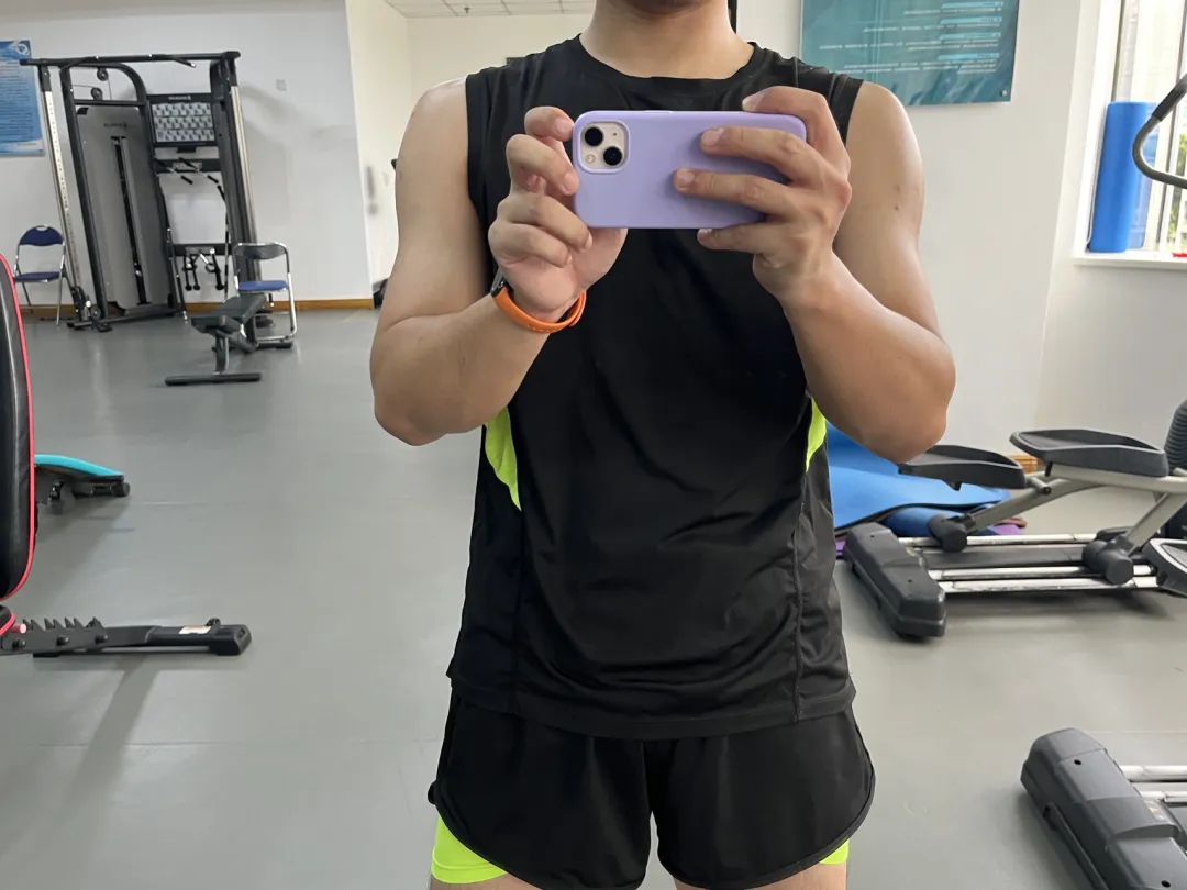 警惕 G 圈照骗神器，大肚腩 AI 一秒变肌肉男