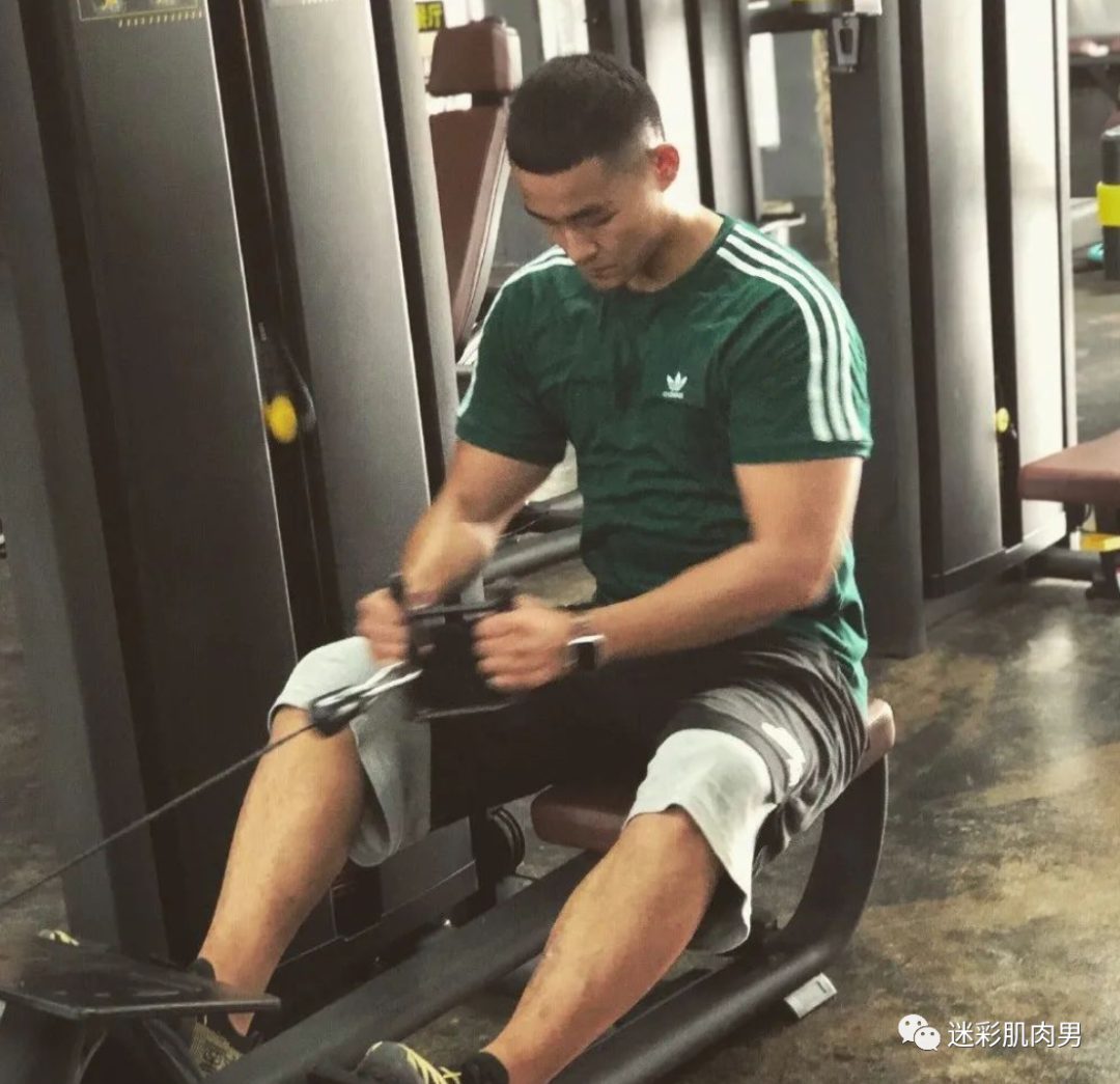188CM 壮汉老师真魁梧呀！