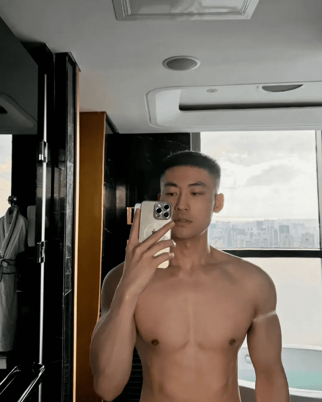 182cm 东北寸头爷们，想被他调教吗？