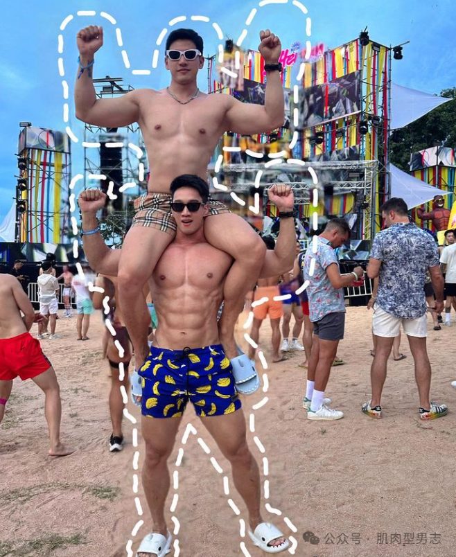 28 岁健身网红玩转泰国，这完美的鲨鱼胸和莲藕臂，这肌肉鲨鱼看见“跑”，大象逗着玩