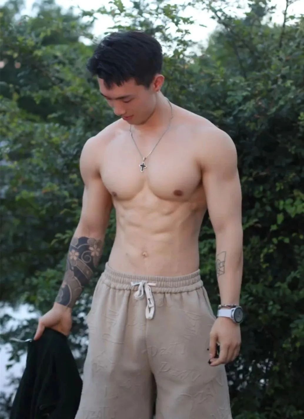 肌肉私教男菩萨，182cm 私底下竟然这样