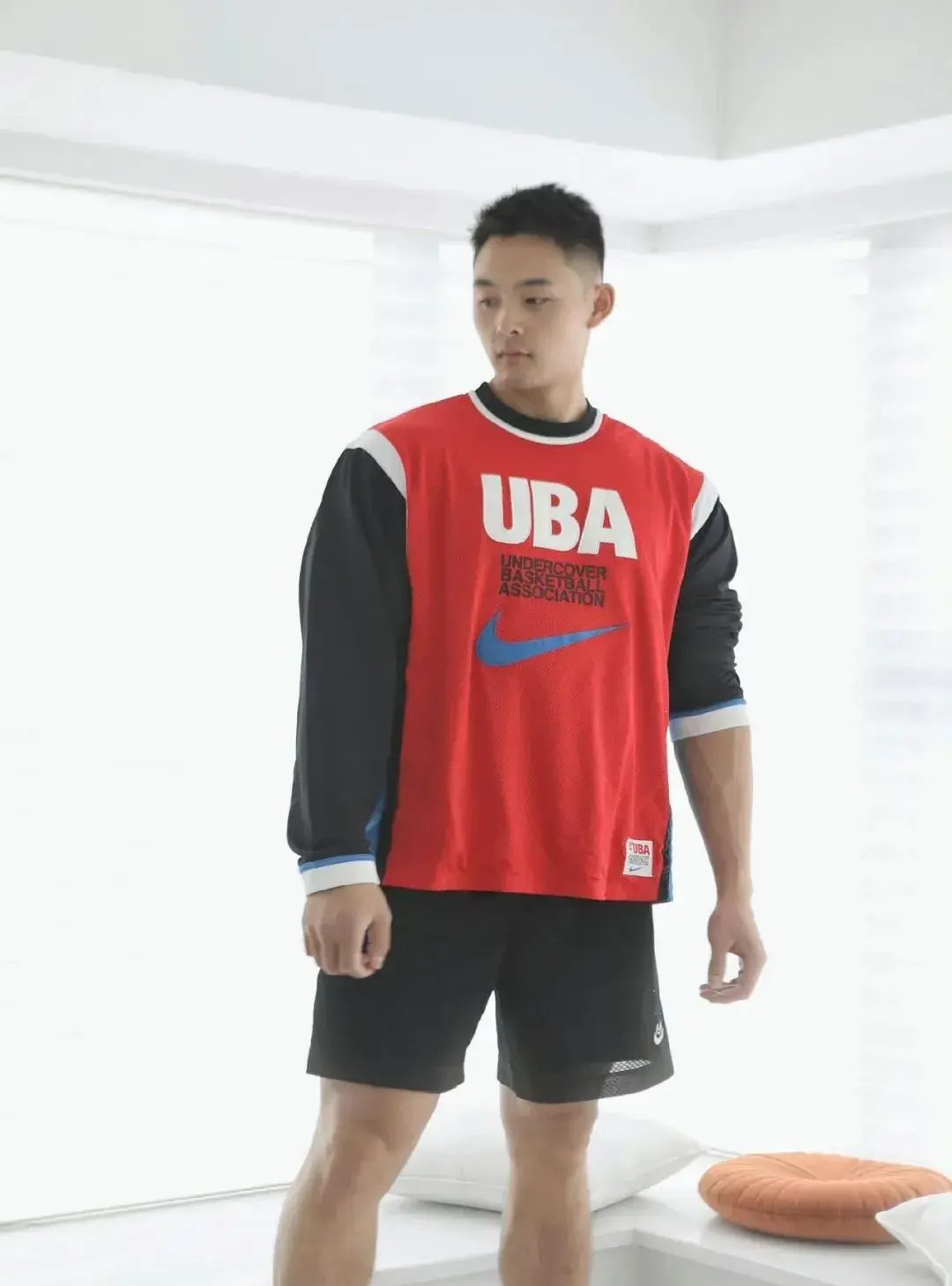 180cm 成都八块腹肌教练，肌肉线条太硬了