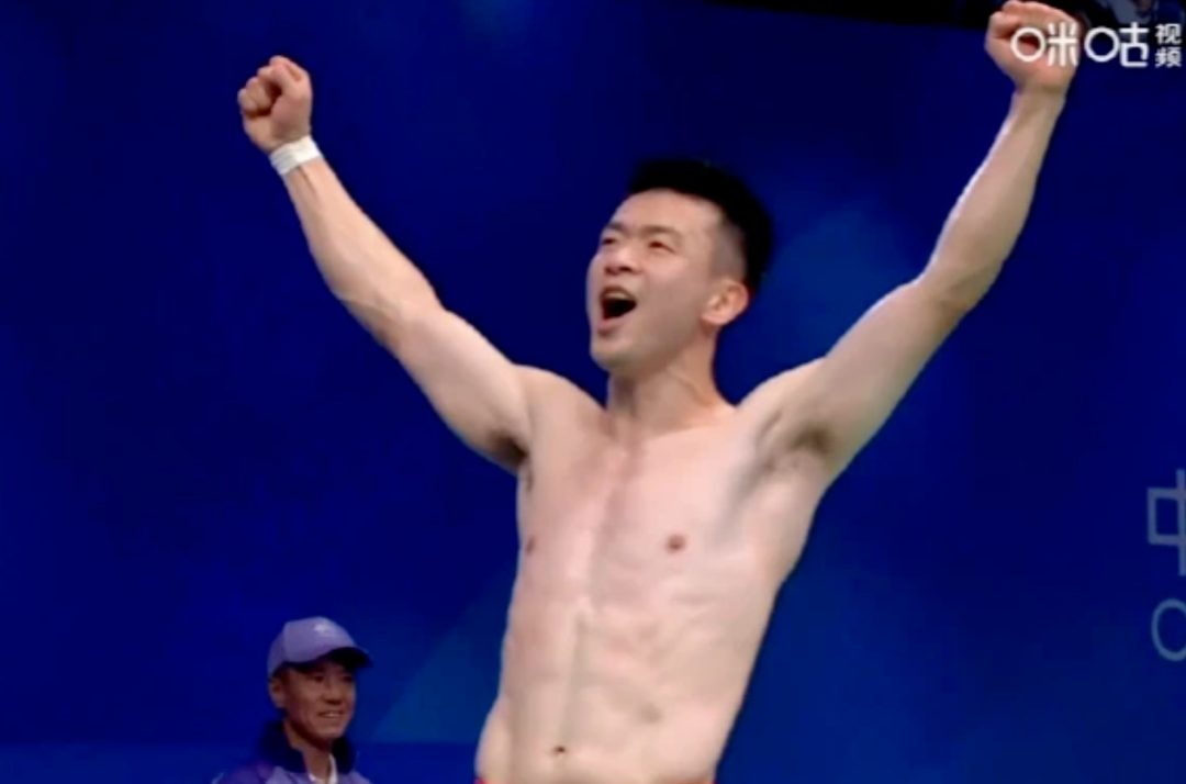天选梦男郑思维！这个 97 年腹肌帅哥真的太可了！
