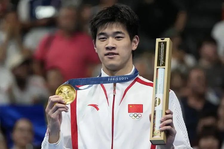 46 秒 40！潘展乐新晋实力泳坛大大大大男神！