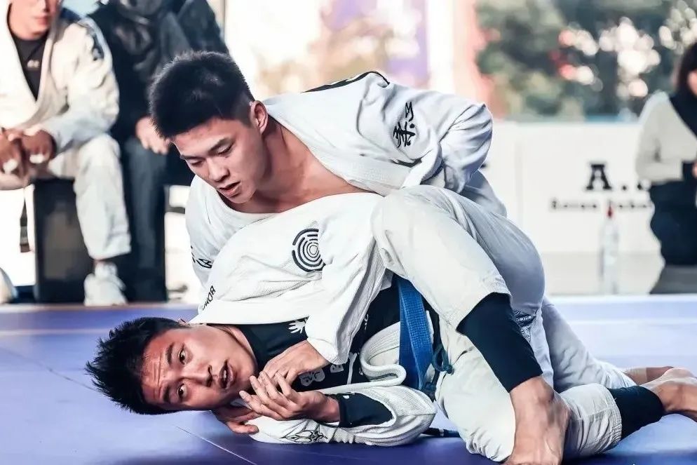 178cm 柔术帅哥，比黄景瑜还帅！🤩