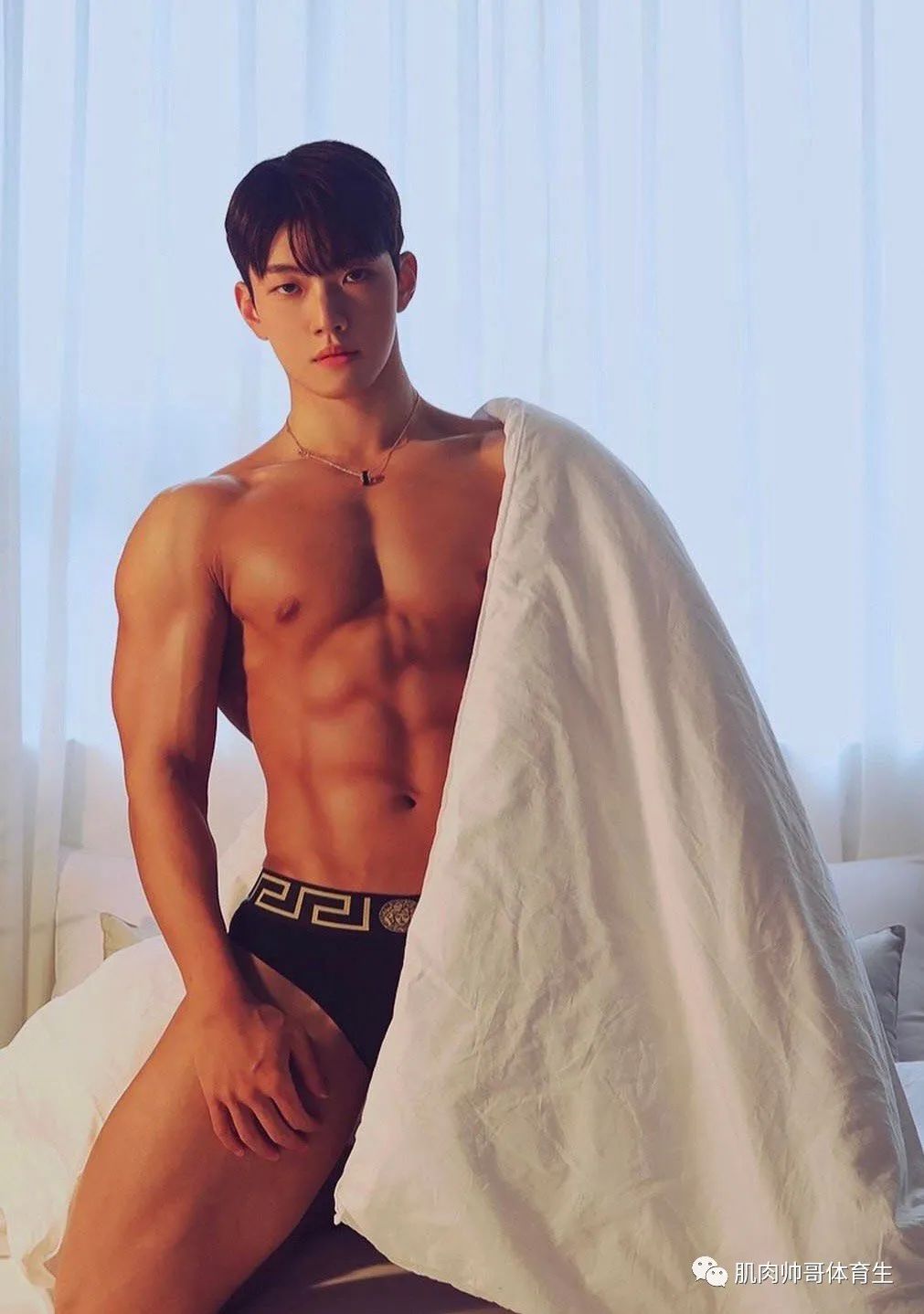 巧克力腹肌，人鱼线，你值得拥有