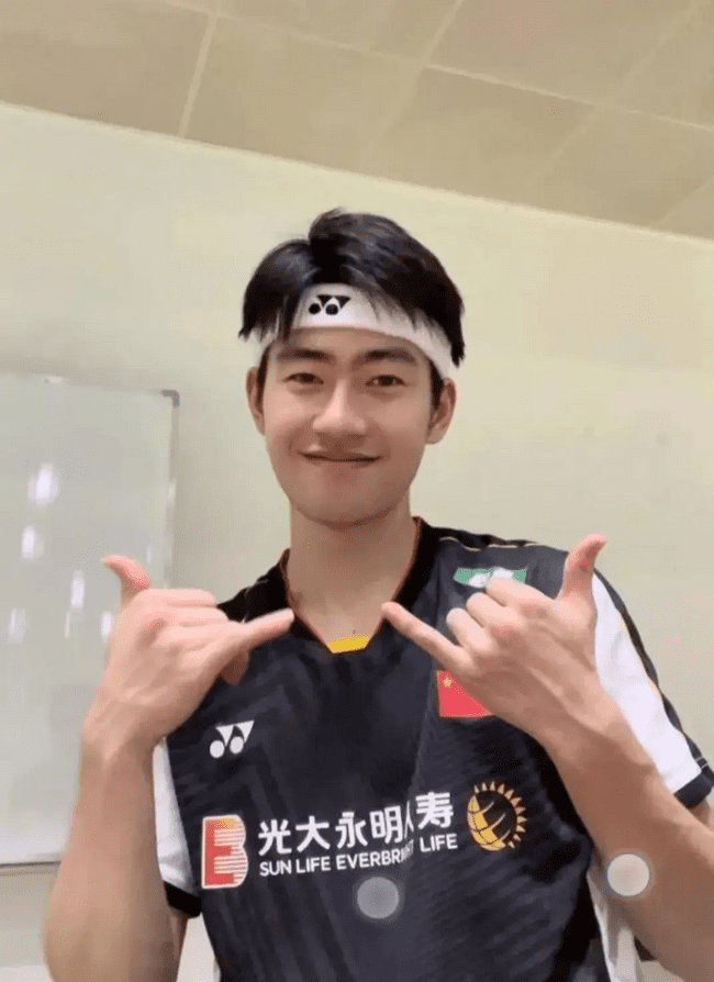  王昶, 杨鸣, 汪顺, 张翼祥, 宁泽涛, 张继科, 董力, 李嗣镕 11 位体坛帅哥颜值大比拼🥇