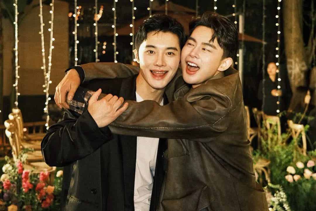 樊野的肌肉男友被曝出，也是个名媛-潮男潮北