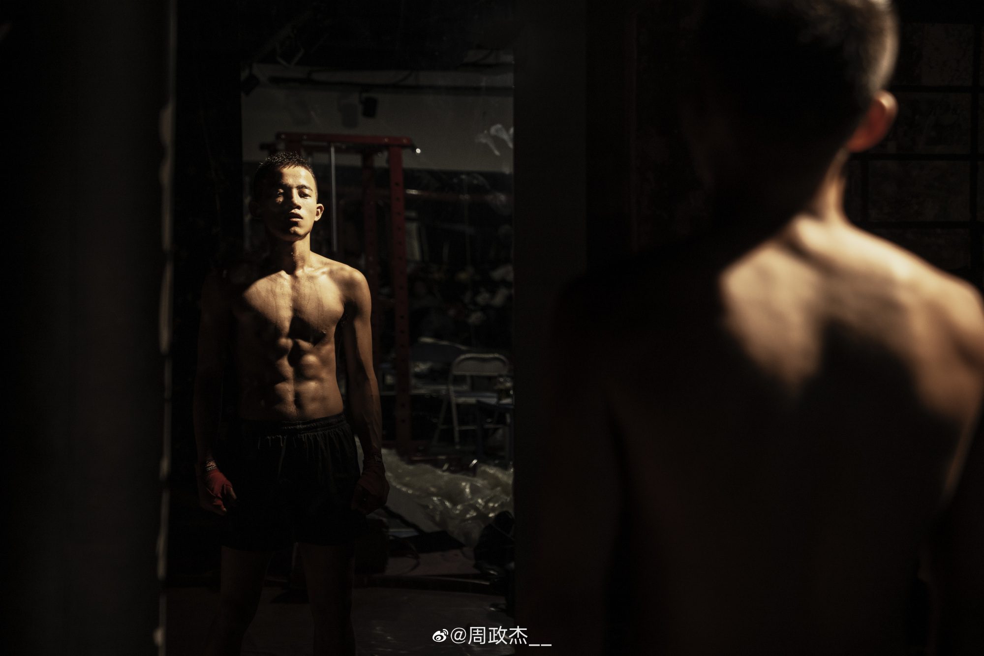 《边水往事》00 后男配角，精力充沛堪比体育生，越扒越有料！