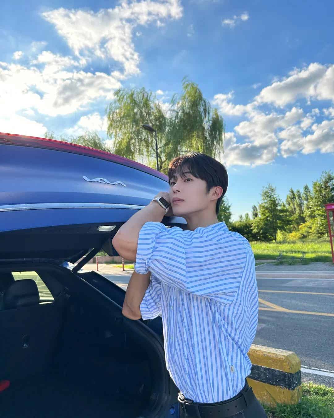 有颜又有身材的车模，穿上正装简直不要太反差！