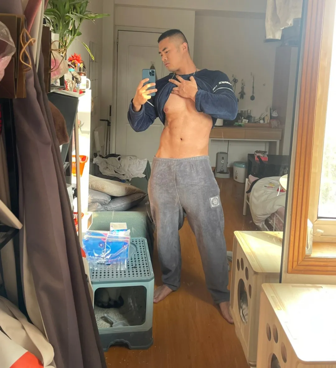 曾被女记者采访的山东壮汉，黑皮寸头太爷们了！