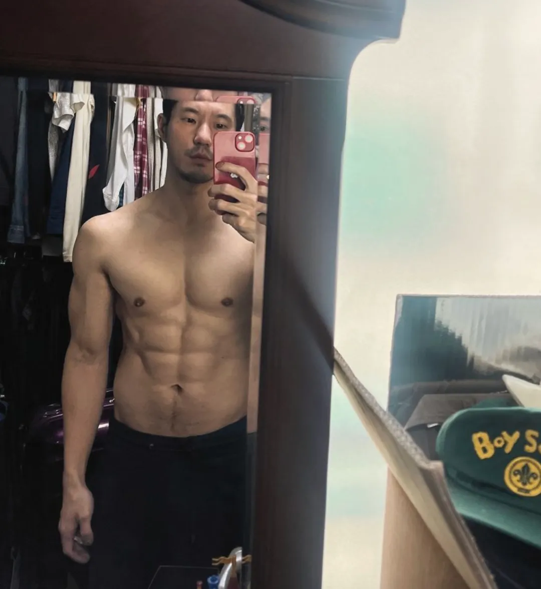 人夫感十足的肌肉型男为了生活脱了下海，有市场吗？