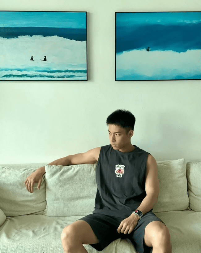 178cm 丹凤眼俊俏腹肌男友,味道很好闻! 178cm 丹凤眼俊俏腹肌男友,味道很好闻!