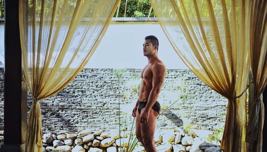 180cm 言武 Ray，筋肉肌肉一！