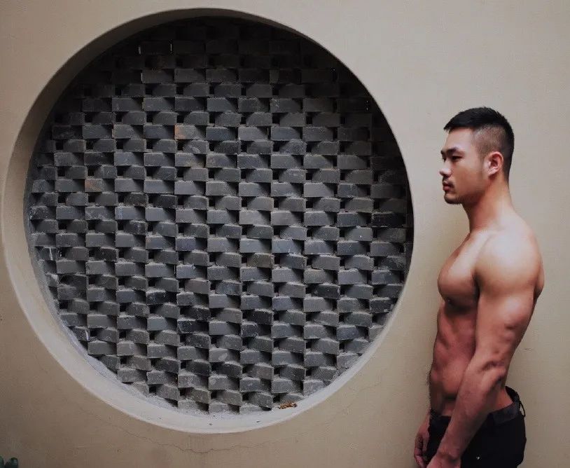 180cm 言武 Ray，筋肉肌肉一！