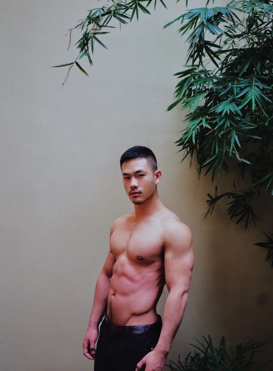 180cm 言武 Ray，筋肉肌肉一！