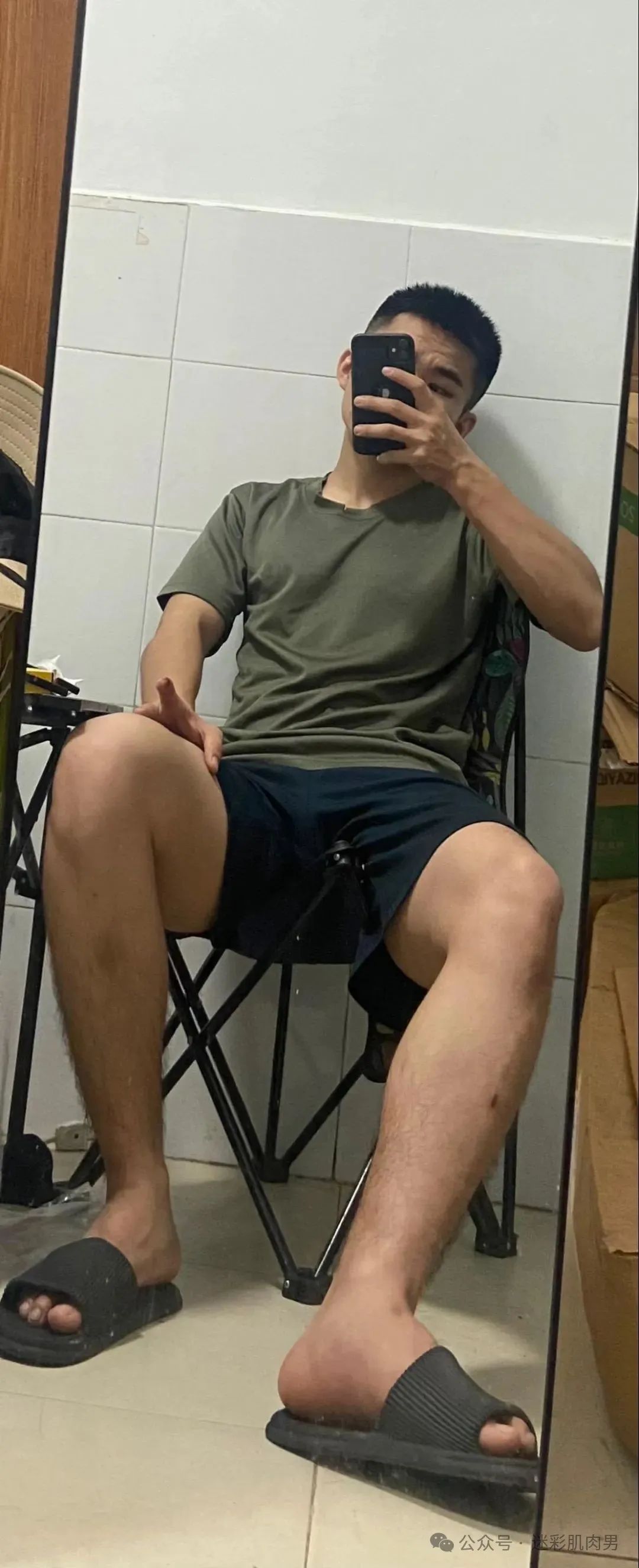  退役肌肉小哥！浓烈的男人味太棒啦！