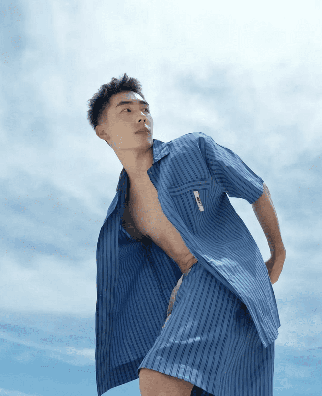  腹肌薄肌纯欲 BOY 阳光大男孩！