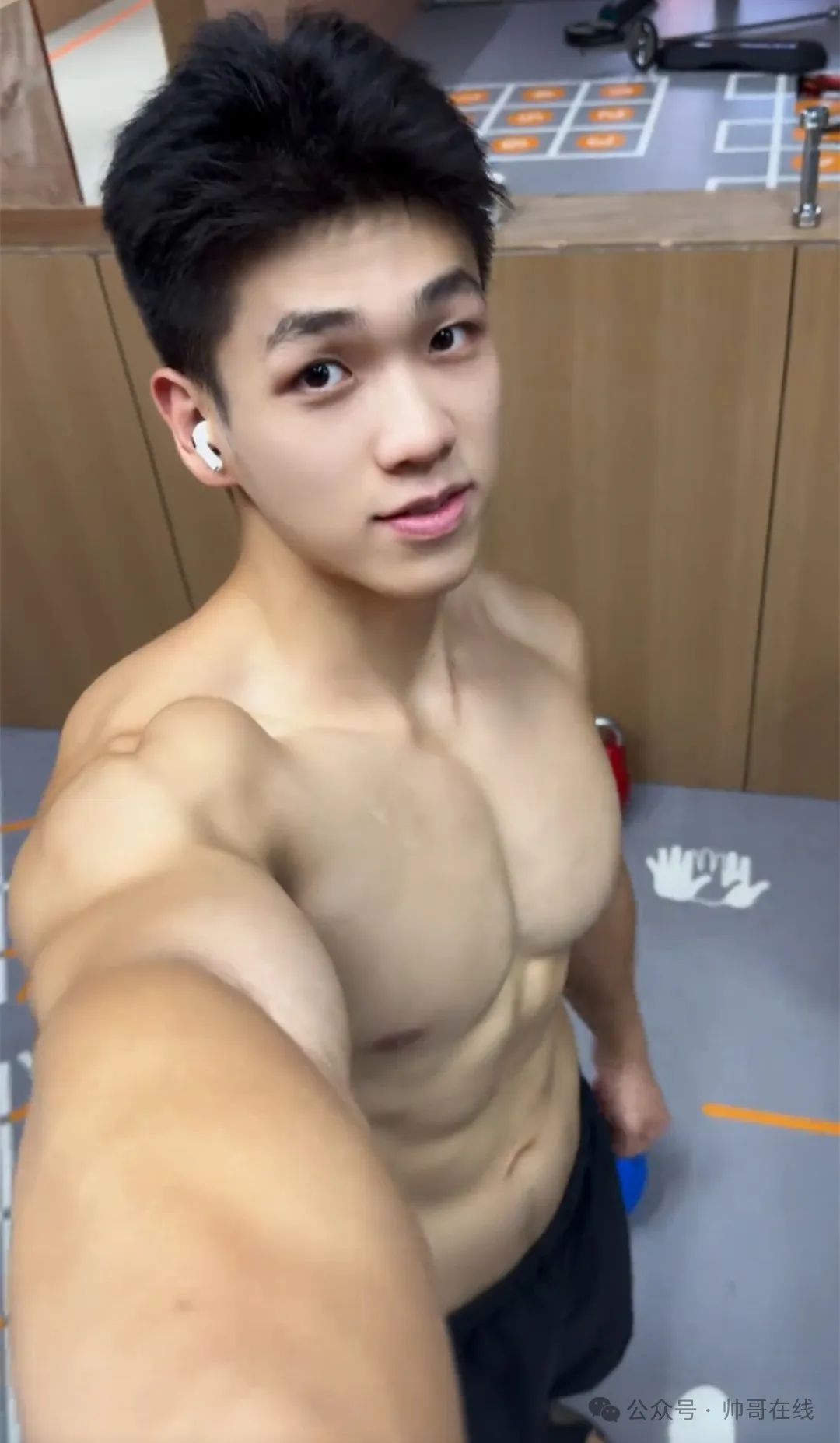  宏翔回归都比不了这枚河南男大体育生，希望他下海！