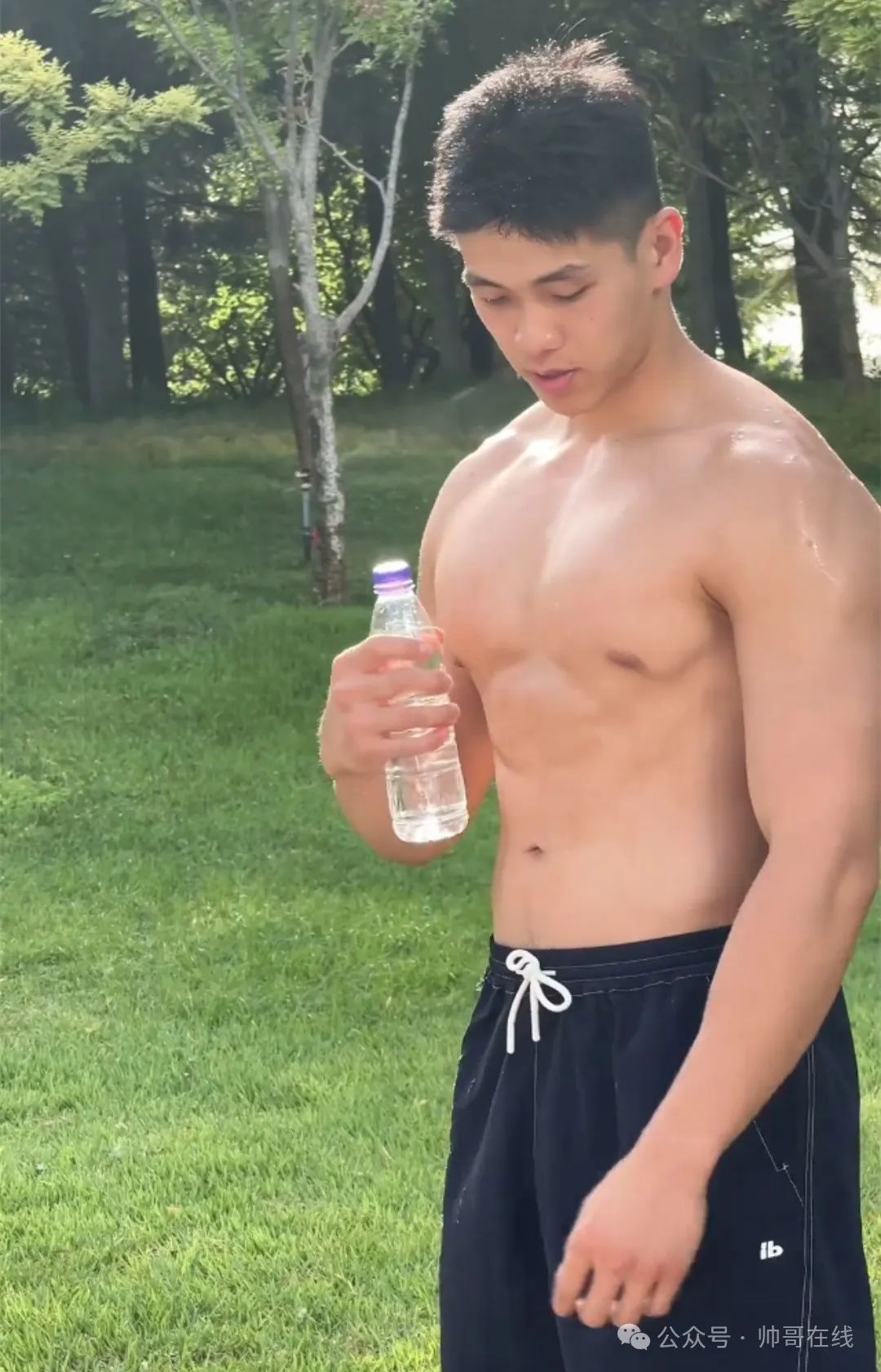  宏翔回归都比不了这枚河南男大体育生，希望他下海！